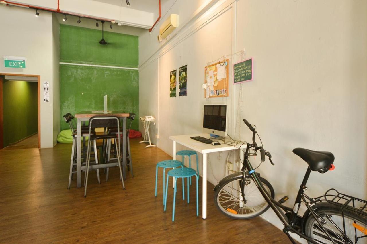 Gap Year Hostel Singapore Exterior photo